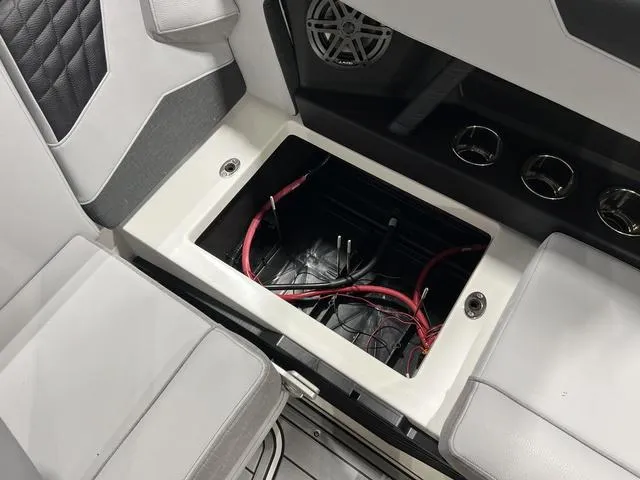 Slide: The Image of Nautique Super Air Nautique S23 2025 - 16