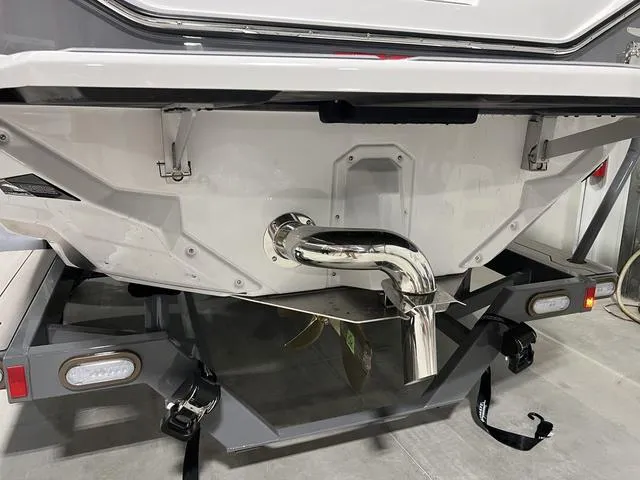 Slide: The Image of Nautique Super Air Nautique S23 2025 - 6