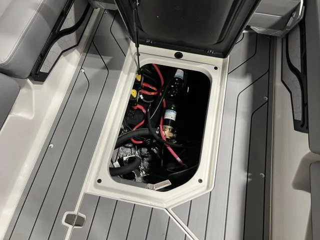 Slide: The Image of Nautique Super Air Nautique G23 2025 - 17