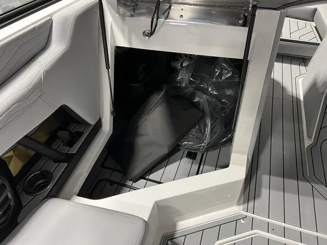 Slide: The Image of Nautique Super Air Nautique G23 2025 - 20