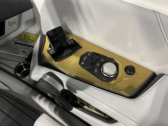 Slide: The Image of Nautique Super Air Nautique G23 2025 - 24