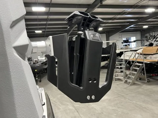 Slide: The Image of Nautique Super Air Nautique G23 2025 - 38