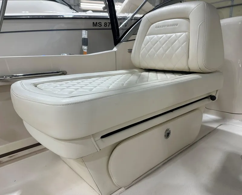 Slide: The Image of 2020 Grady-White 215 Freedom boat seat with white quilted upholstery. - 7