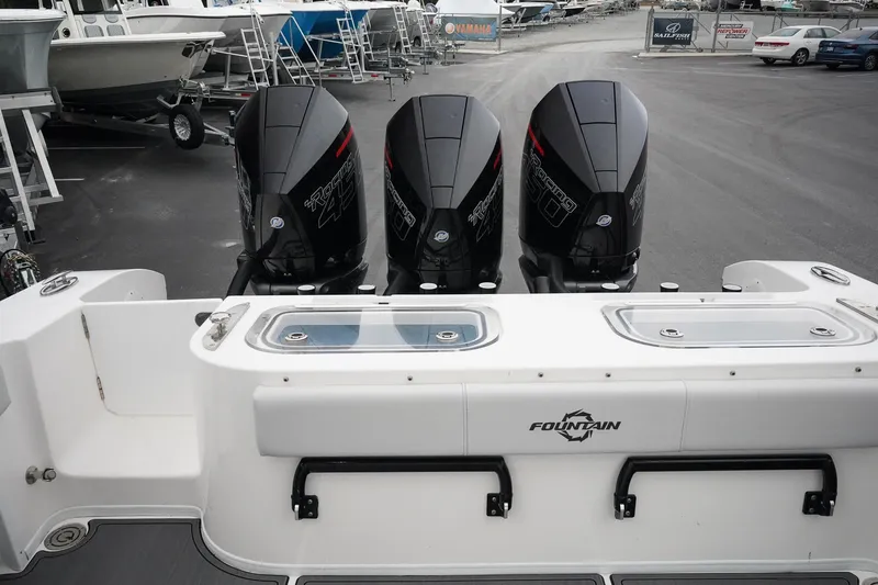 Slide: The Image of 2023 Fountain Bluewater 38 Tournament Edition with triple outboard engines. - 17