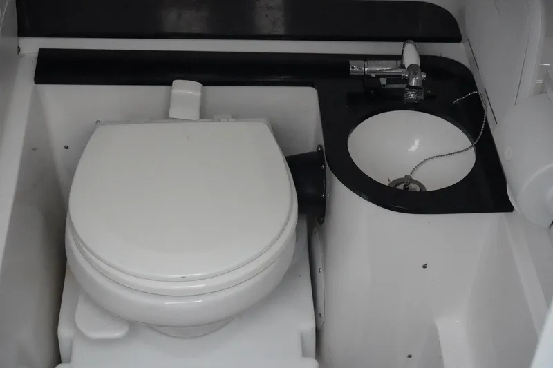 Slide: The Image of Fountain Bluewater 38 Tournament Edition 2023 - 54