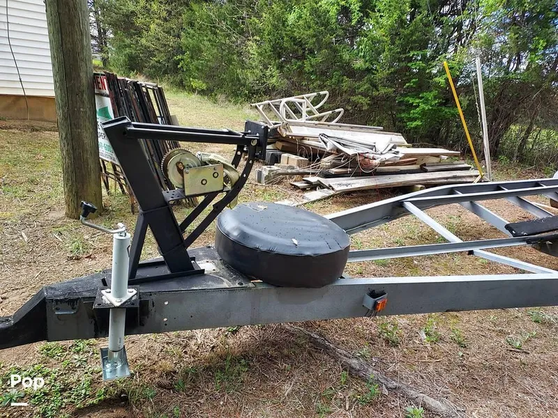 Slide: The Image of 1985 Formula 357 SR-1 for sale in Moneta, VA - 10