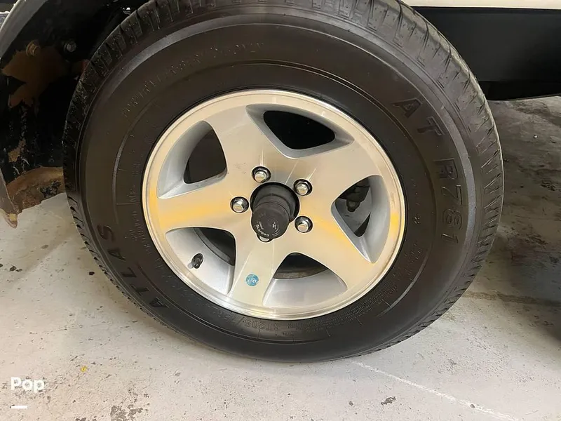 Slide: The Image of 2008 MB Sports B52 V23 for sale in Farmington, NM - 5