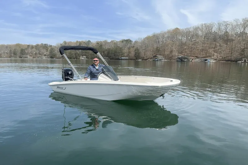 Slide: The Image of Boston Whaler 130 Super Sport 2025 - 7