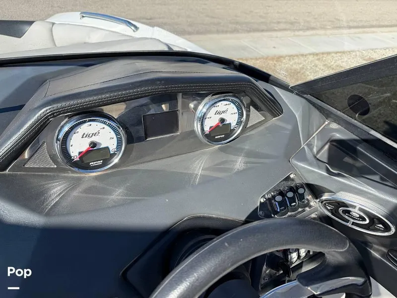 Slide: The Image of 2009 Tige Rz2 for sale in Cedar City, UT - 48