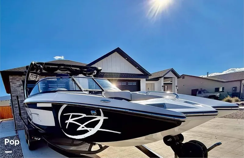 Slide: The Image of 2009 Tige Rz2 for sale in Cedar City, UT - 5