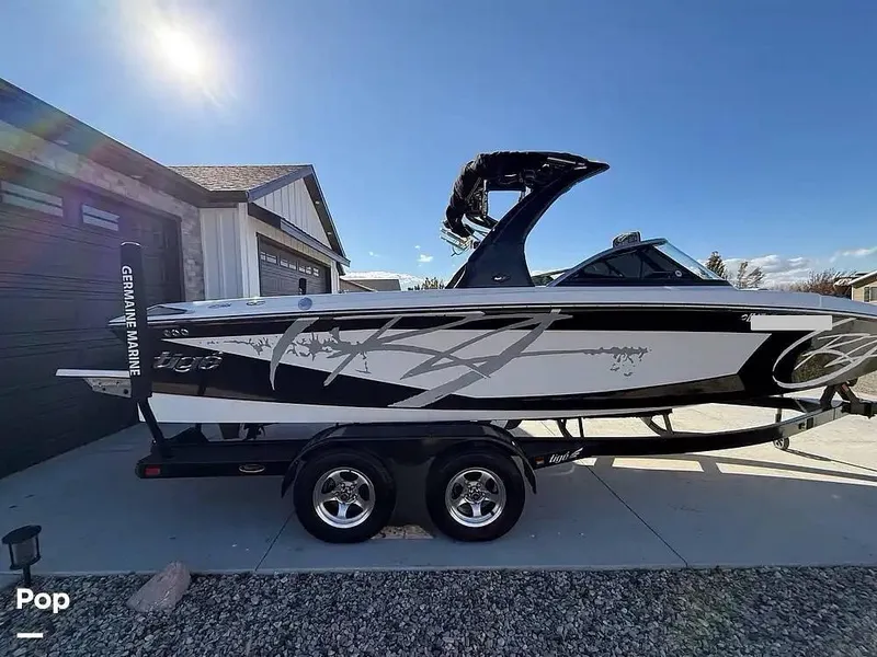 Slide: The Image of 2009 Tige Rz2 for sale in Cedar City, UT - 7