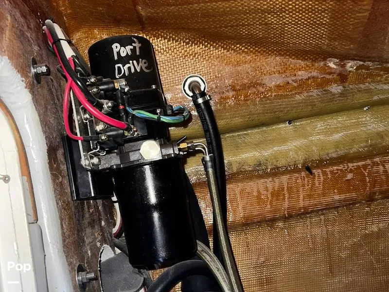 Slide: The Image of 1987 Apache 41 for sale in Philadelphia, PA - 53