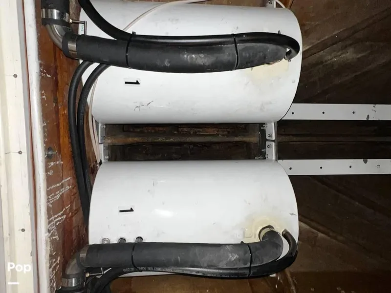 Slide: The Image of 1987 Apache 41 for sale in Philadelphia, PA - 57