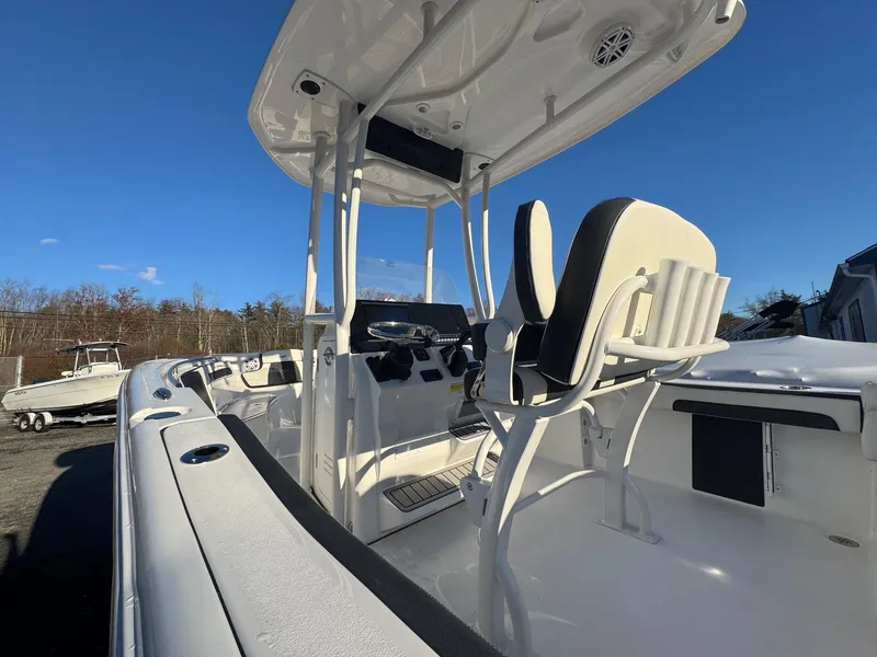 Slide: The Image of Tidewater 220 LXF 2025 - 2