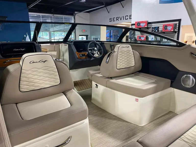 Slide: The Image of Chris-Craft 25 Sportster 2025 - 11