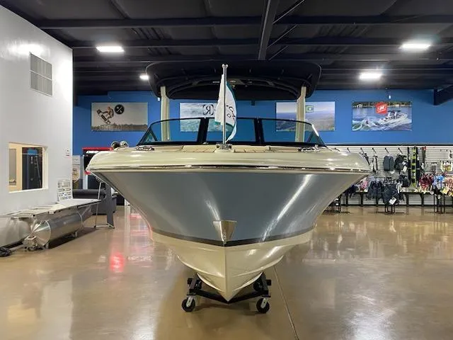 Slide: The Image of Chris-Craft 25 Sportster 2025 - 4