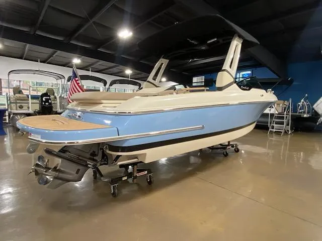 Slide: The Image of Chris-Craft 25 Sportster 2025 - 6