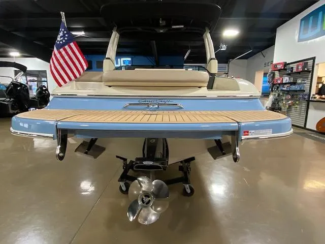 Slide: The Image of Chris-Craft 25 Sportster 2025 - 7