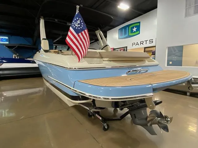 Slide: The Image of Chris-Craft 25 Sportster 2025 - 8