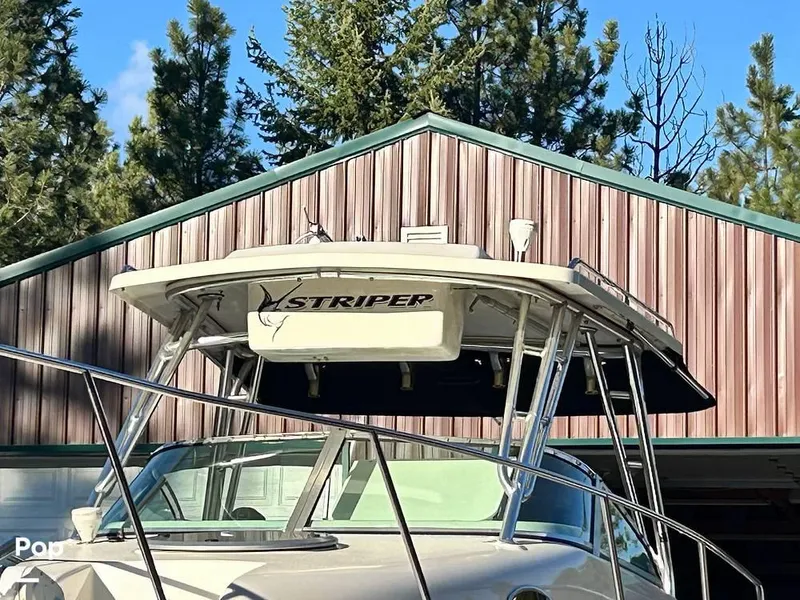 Slide: The Image of 2005 Seaswirl Striper 2601 WA for sale in Athol, ID - 15