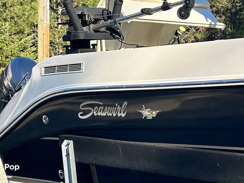 Slide: The Image of 2005 Seaswirl Striper 2601 WA for sale in Athol, ID - 21