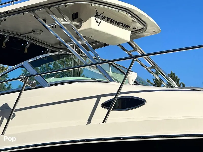 Slide: The Image of 2005 Seaswirl Striper 2601 WA for sale in Athol, ID - 33