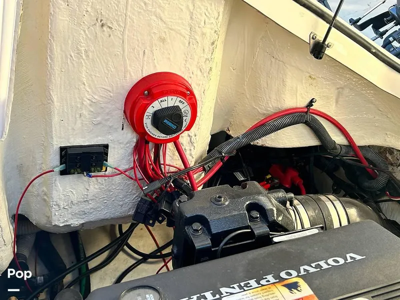 Slide: The Image of 2005 Seaswirl Striper 2601 WA for sale in Athol, ID - 43