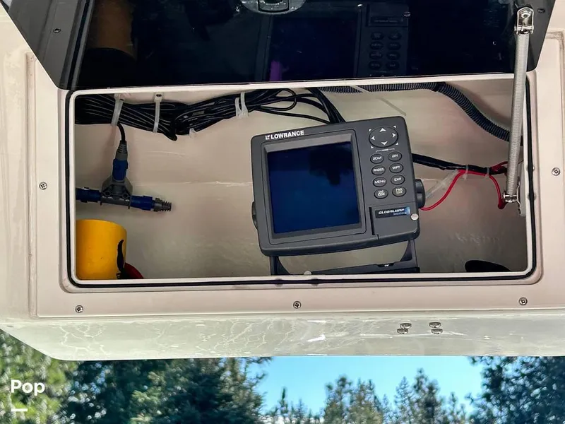 Slide: The Image of 2005 Seaswirl Striper 2601 WA for sale in Athol, ID - 56