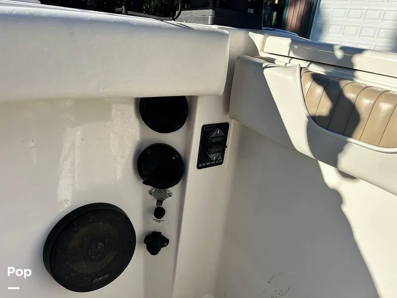 Slide: The Image of 2005 Seaswirl Striper 2601 WA for sale in Athol, ID - 61