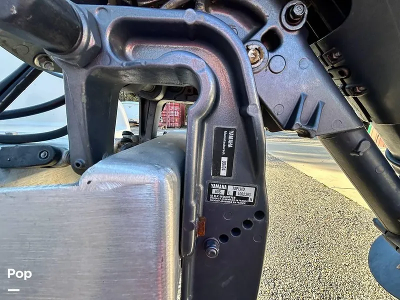 Slide: The Image of 2005 Seaswirl Striper 2601 WA for sale in Athol, ID - 66