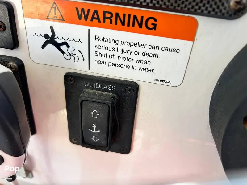 Slide: The Image of 2005 Seaswirl Striper 2601 WA for sale in Athol, ID - 76