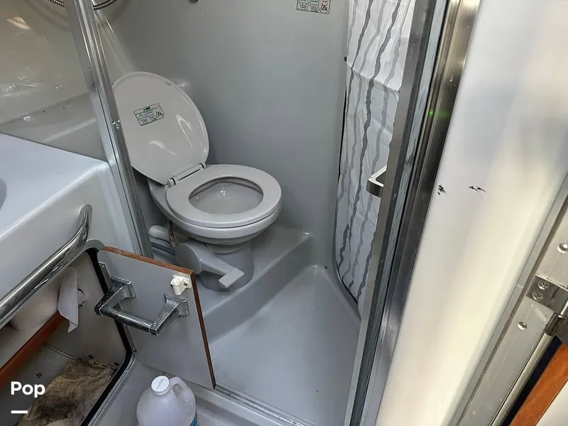 Slide: The Image of 1991 Sea Ray 350 EC for sale in Smithfield, VA - 10