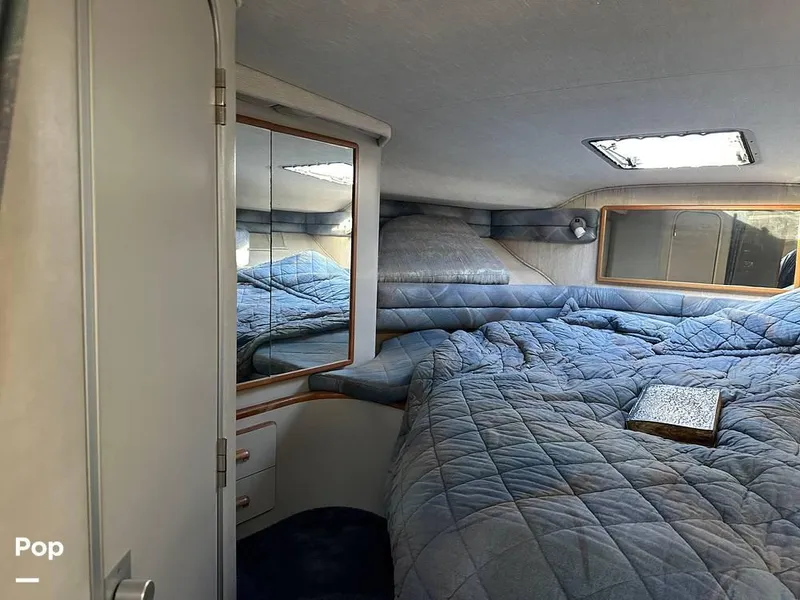 Slide: The Image of 1991 Sea Ray 350 EC for sale in Smithfield, VA - 12