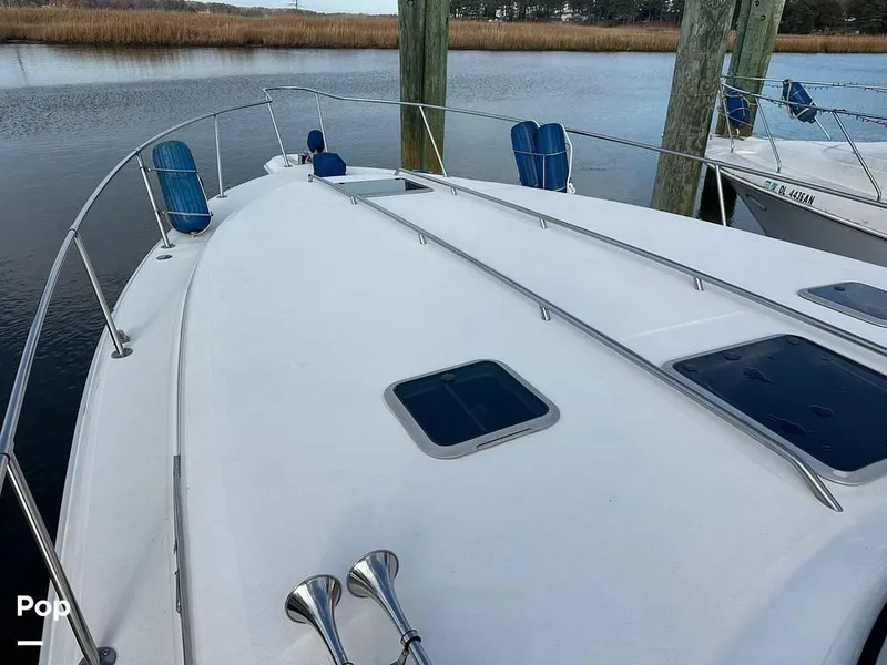 Slide: The Image of 1991 Sea Ray 350 EC for sale in Smithfield, VA - 30