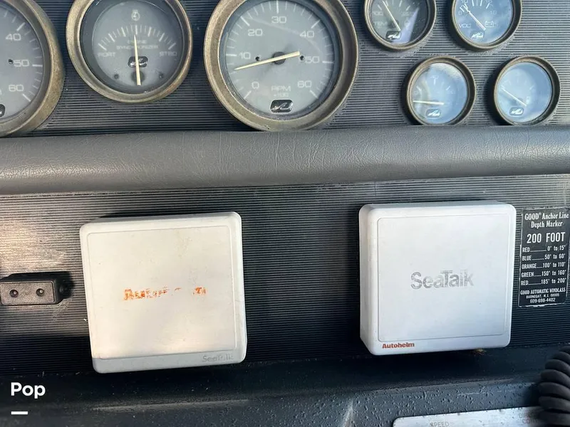 Slide: The Image of 1991 Sea Ray 350 EC for sale in Smithfield, VA - 64