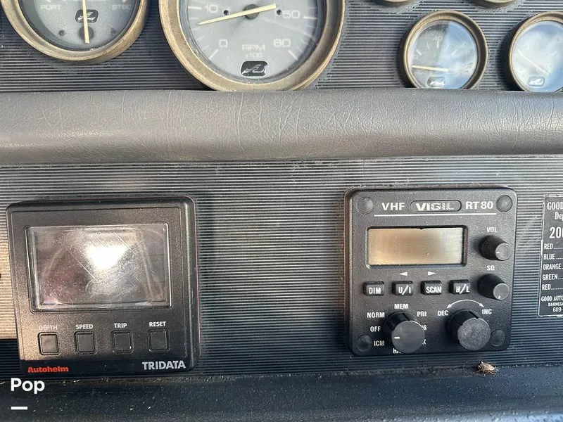 Slide: The Image of 1991 Sea Ray 350 EC for sale in Smithfield, VA - 65