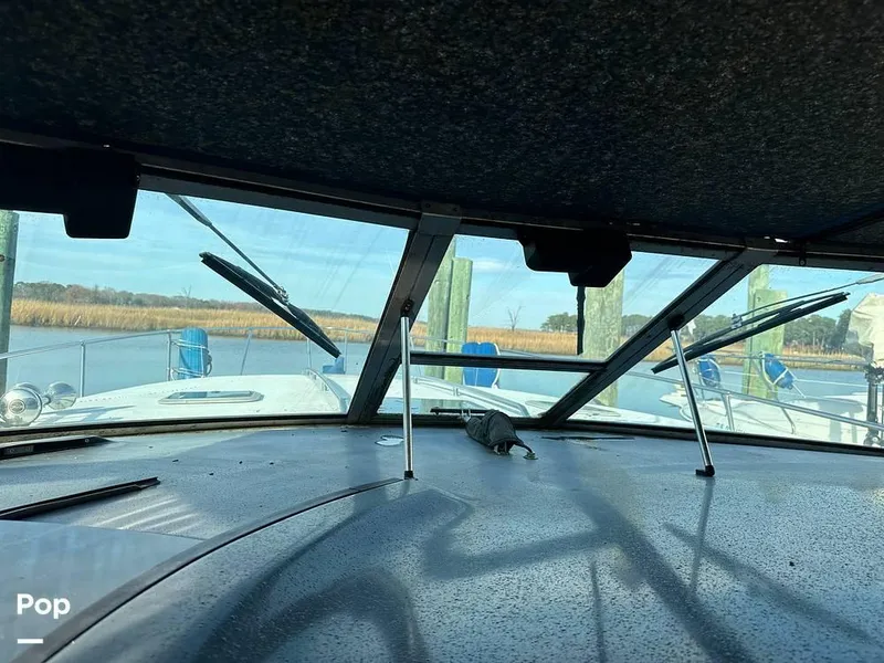 Slide: The Image of 1991 Sea Ray 350 EC for sale in Smithfield, VA - 73