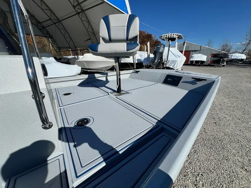 Slide: The Image of G3 18 CCJ DLX 2025 - 17