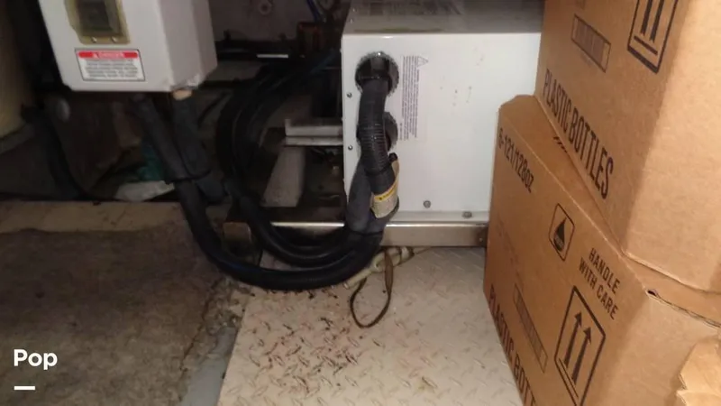 Slide: The Image of 2004 Sea Ray 480 Sedan for sale in Westerly, RI - 30