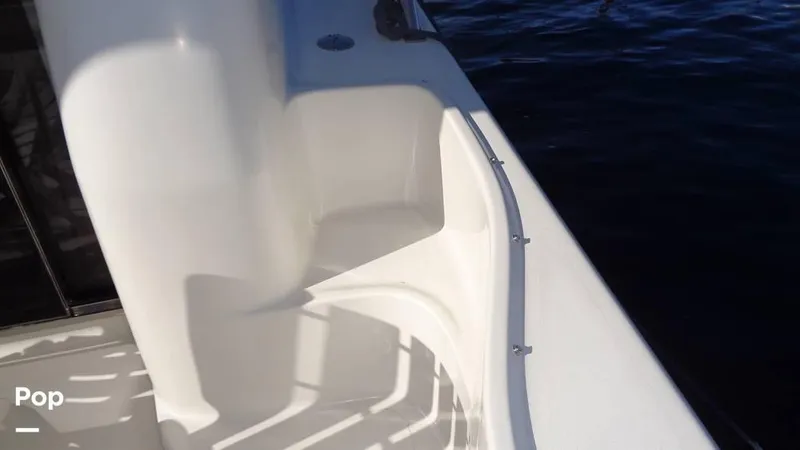 Slide: The Image of 2004 Sea Ray 480 Sedan for sale in Westerly, RI - 47