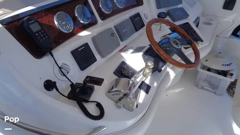 Slide: The Image of 2004 Sea Ray 480 Sedan for sale in Westerly, RI - 56