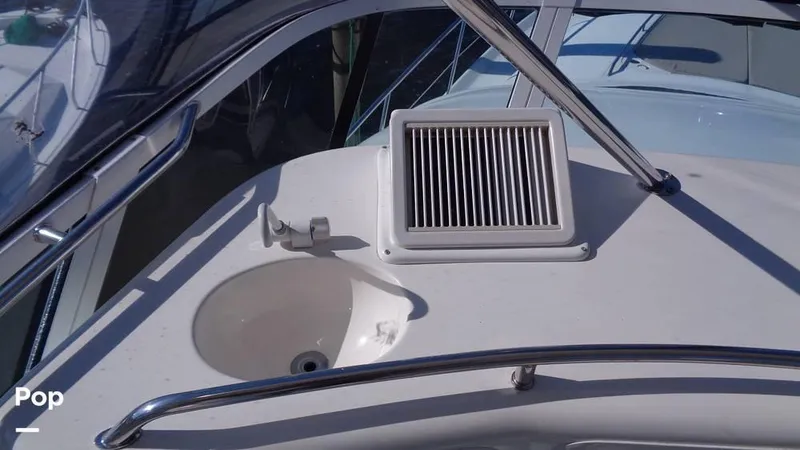 Slide: The Image of 2004 Sea Ray 480 Sedan for sale in Westerly, RI - 62