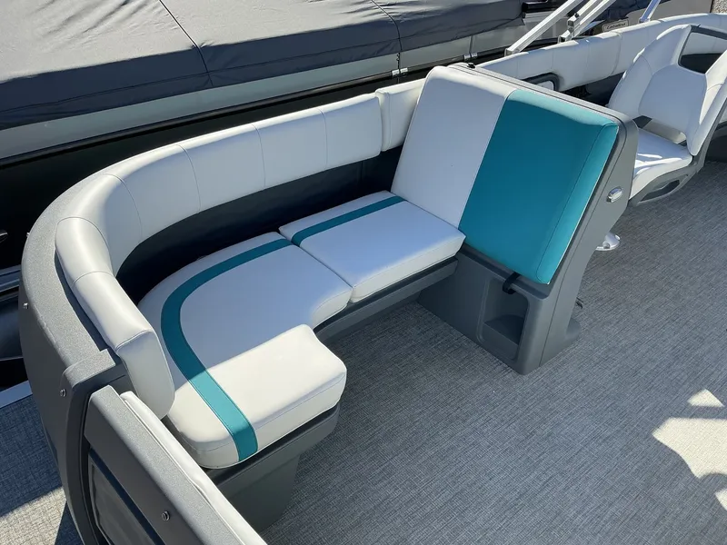 Slide: The Image of Aura Glacier 2025 - 5