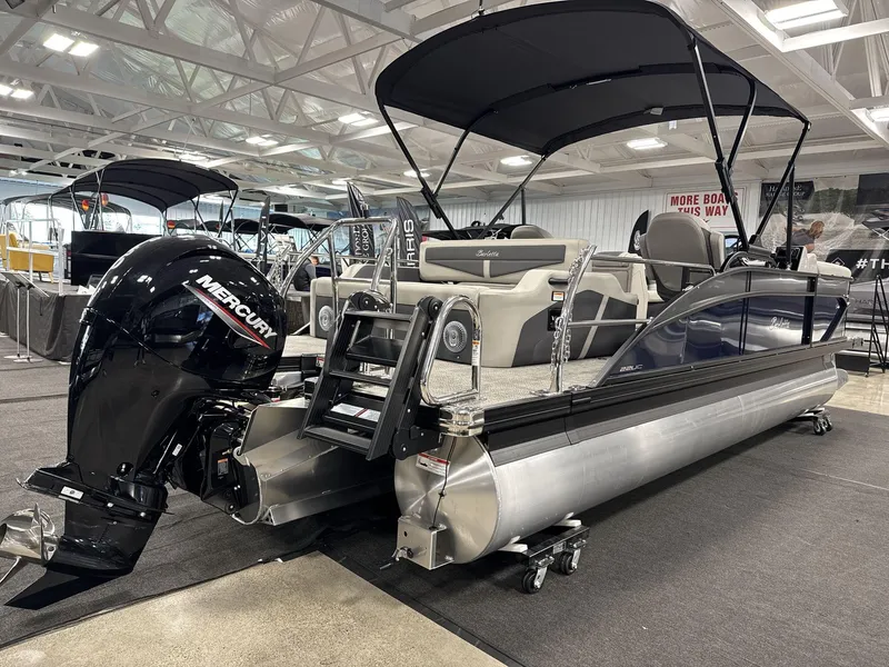 Slide: The Image of Barletta Cabrio 22UC 2025 - 6