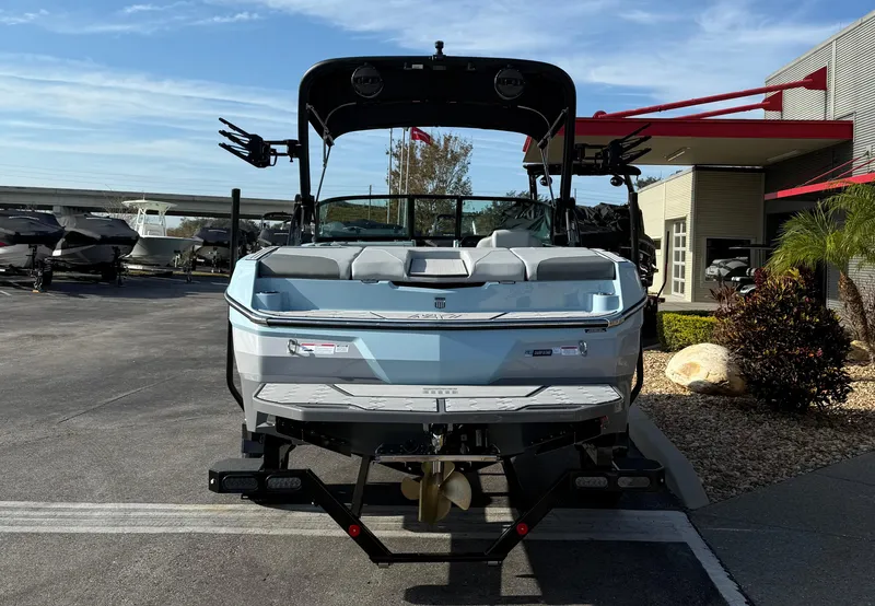 Slide: The Image of MasterCraft NXT20 2025 - 6