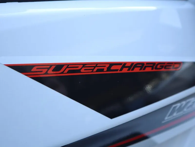 Slide: The Image of Yamaha FX SHO 2014 - 17