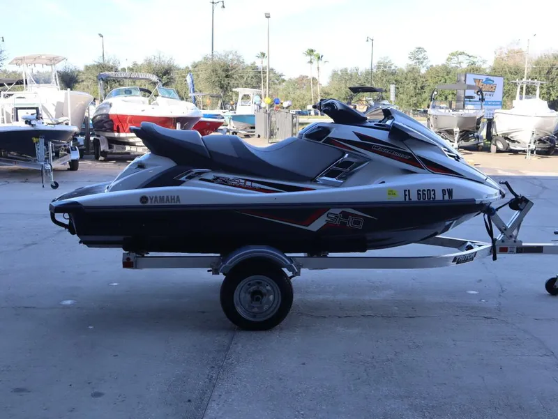 Slide: The Image of Yamaha FX SHO 2014 - 3