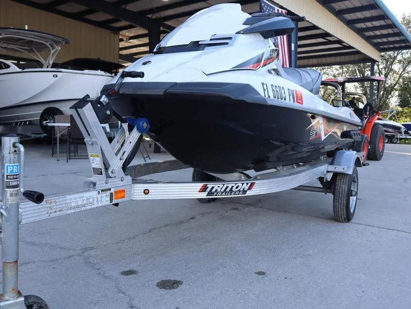 Slide: The Image of Yamaha FX SHO 2014 - 7