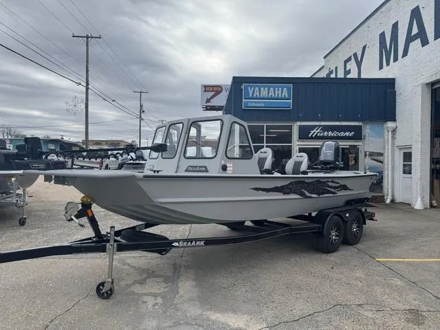 Slide: The Image of SeaArk 2072 MVJT Flatcat Jet 2026 - 3