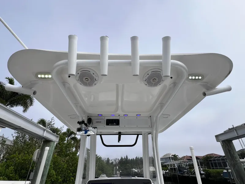 Slide: The Image of 2017 Sea Hunt Gamefish 25 T-top with rod holders and speakers, clean condition. - 41